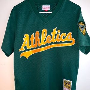 **SOLD** Oakland Athletics Rickey Henderson Mitchell & Ness 1998 Mesh BP Jersey